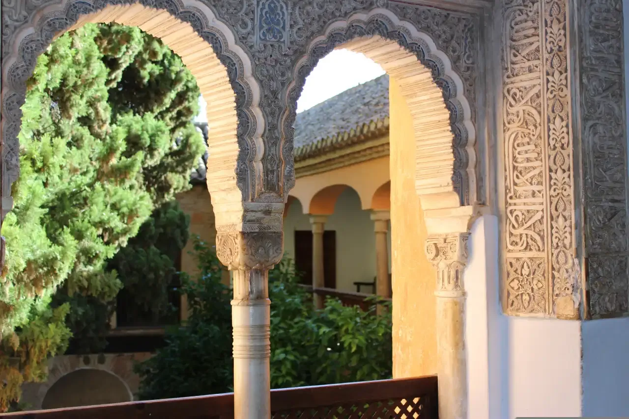 Accessibility of the Alhambra