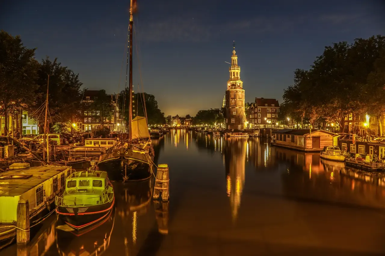 Amsterdam Cruise by Montelbaanstoren
