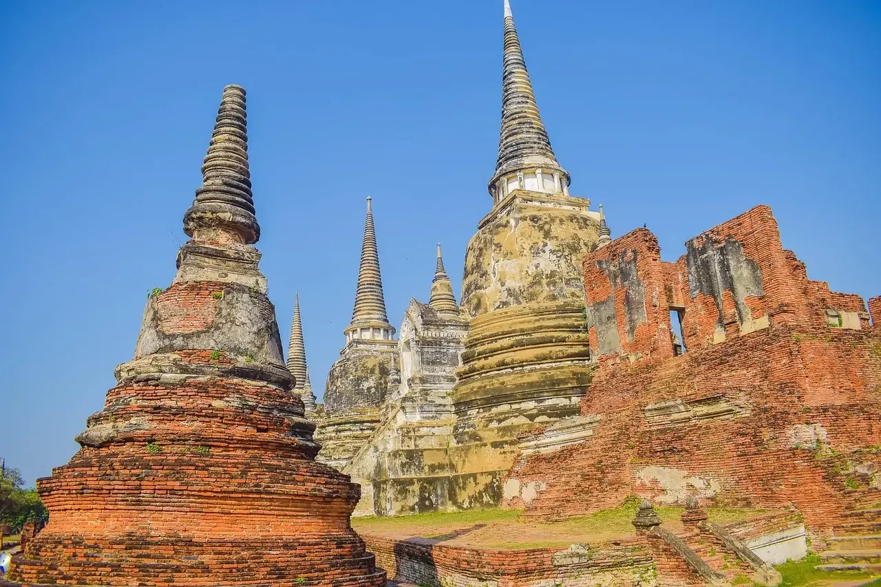 Brick prangs and chedis in the Ayutthaya Historical Park