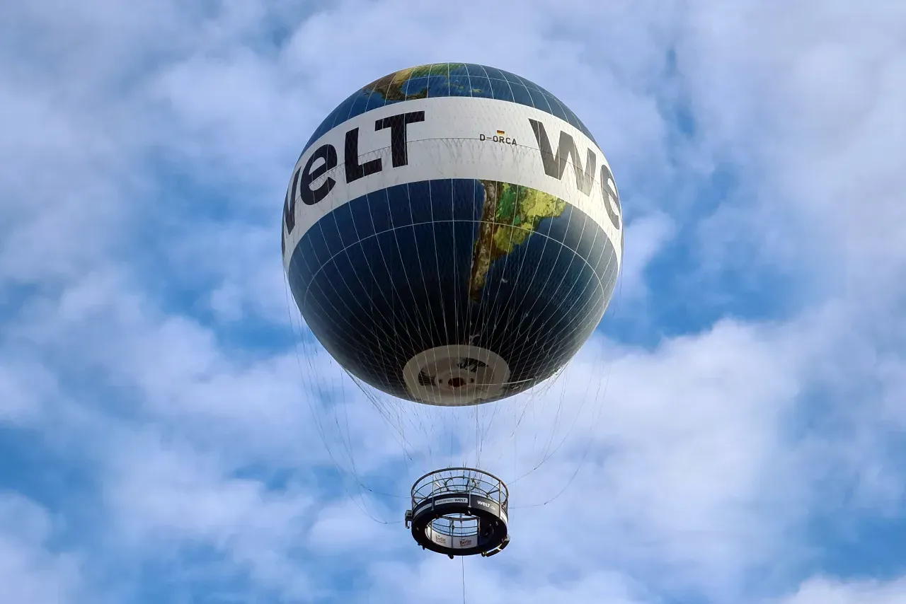 Berlin Welt Balloon Ride