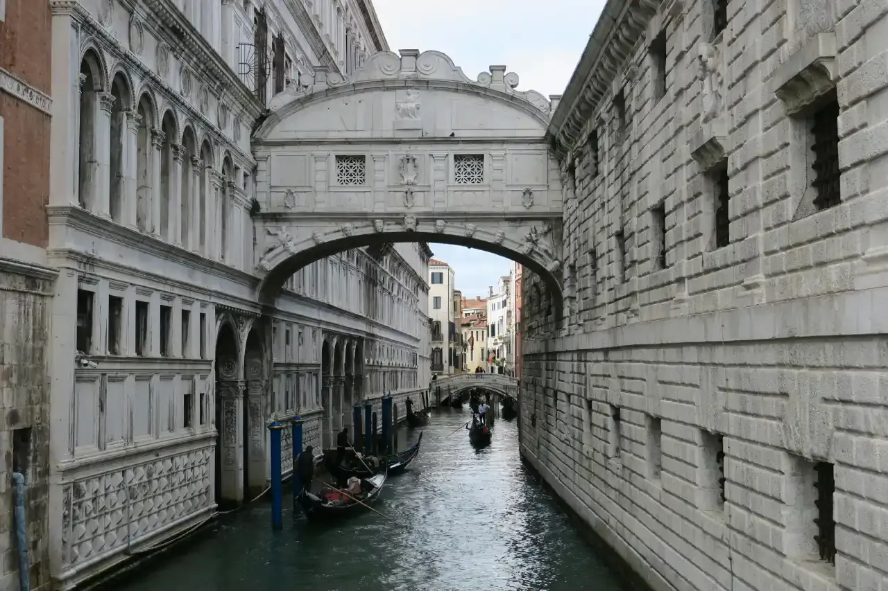 Bridge of Sighs
