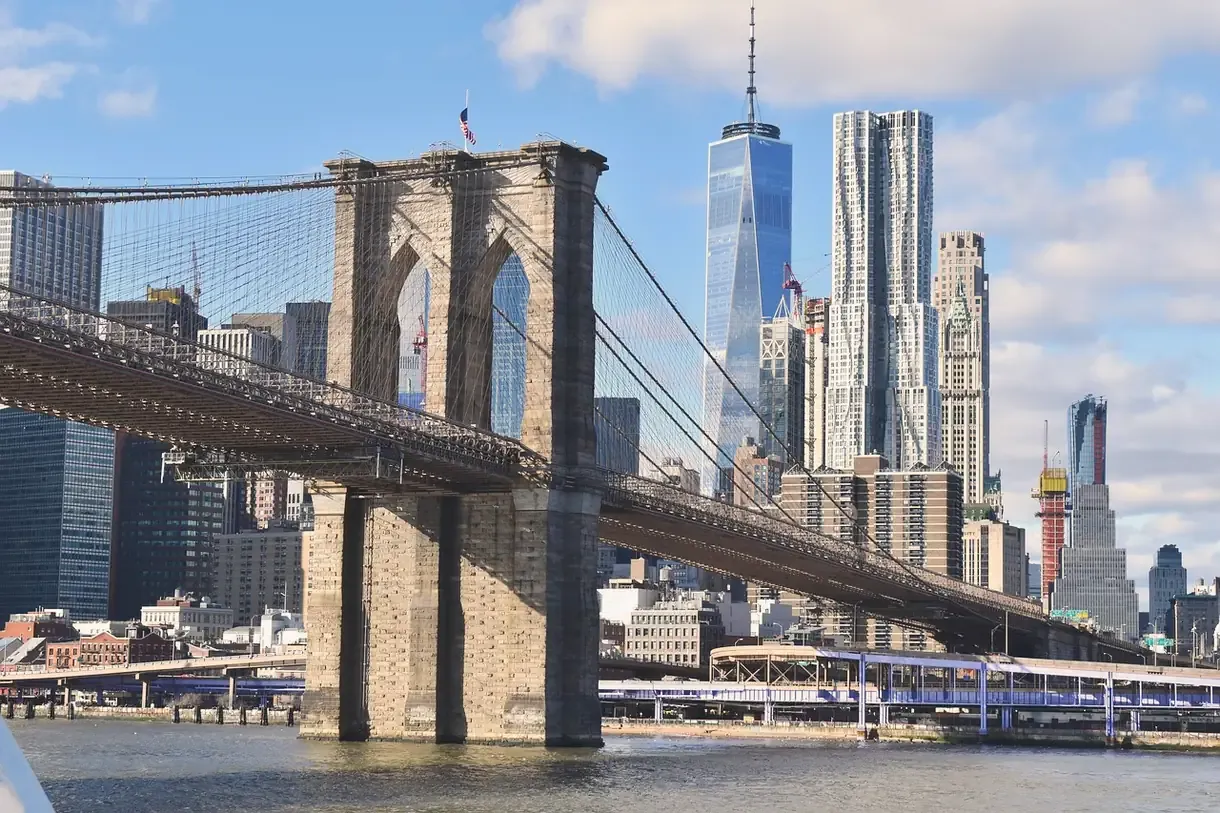 Brooklyn Bridge with the Lower Manhattan skyline and One World Trade Center, New York City