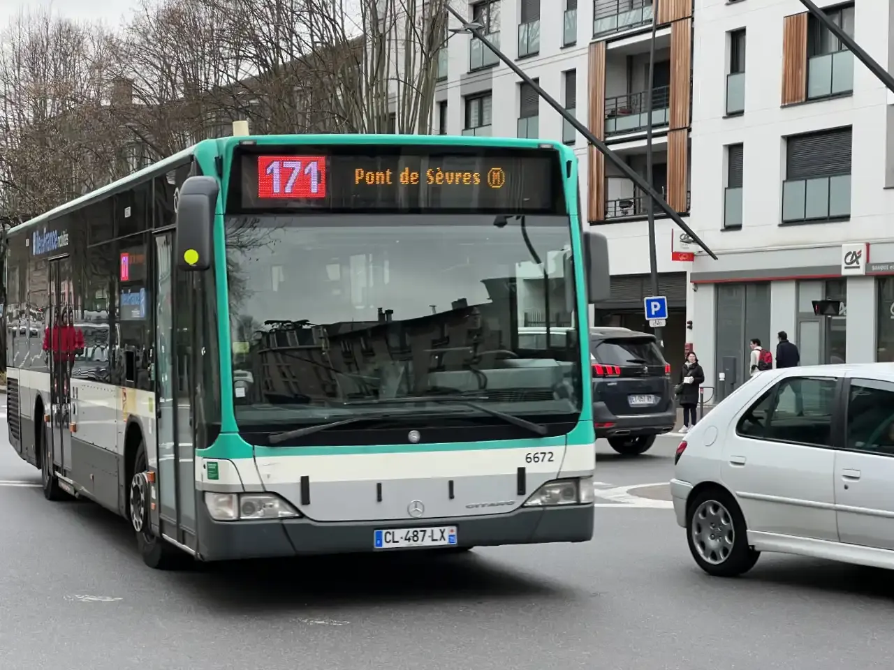 Bus line 171