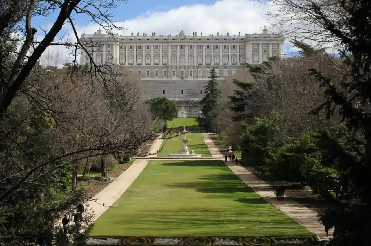 Campo del Moro Gardens