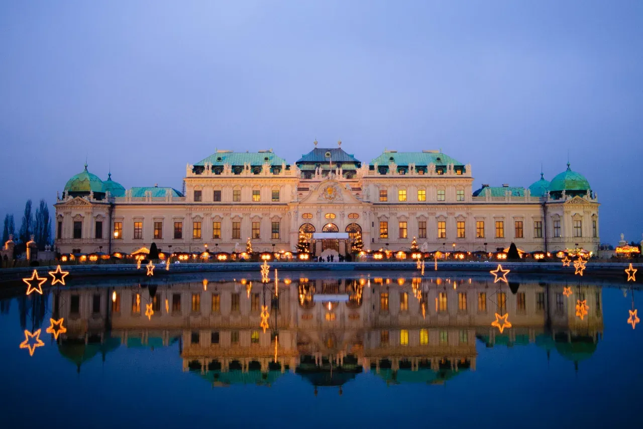 Christmas decorations at Belvedere Palace