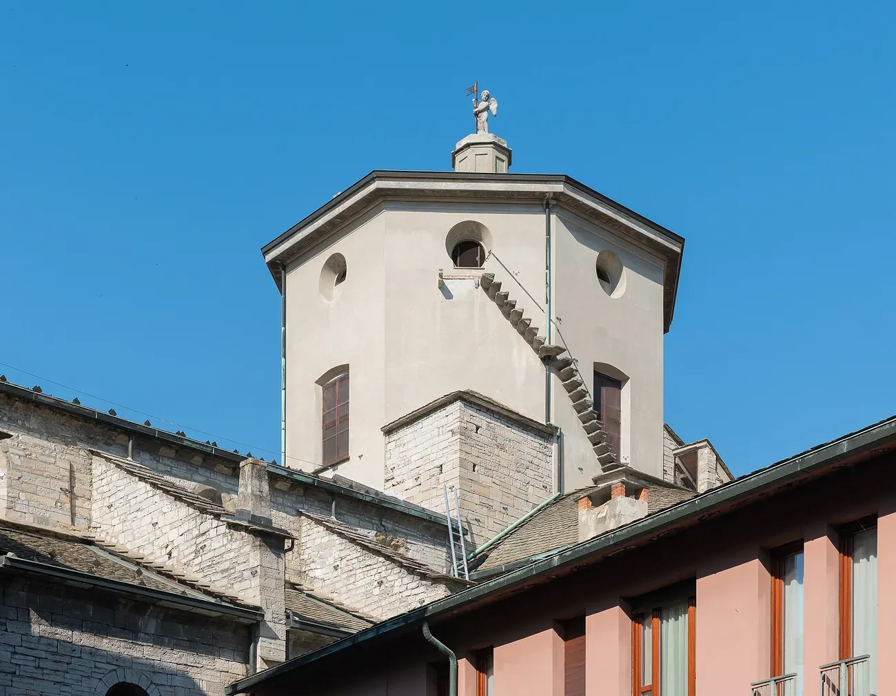 The octagonal lantern over the apse of the Basilica di San Fedele in Como