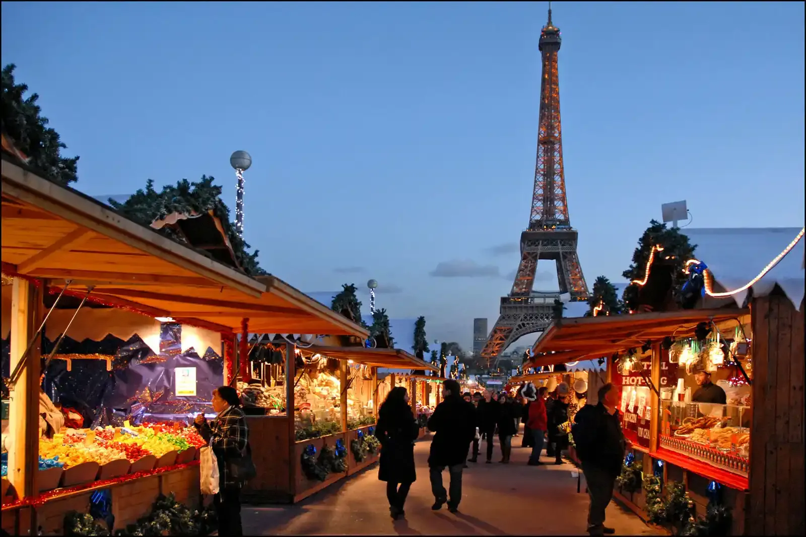 Eiffel Tower Christmas Market