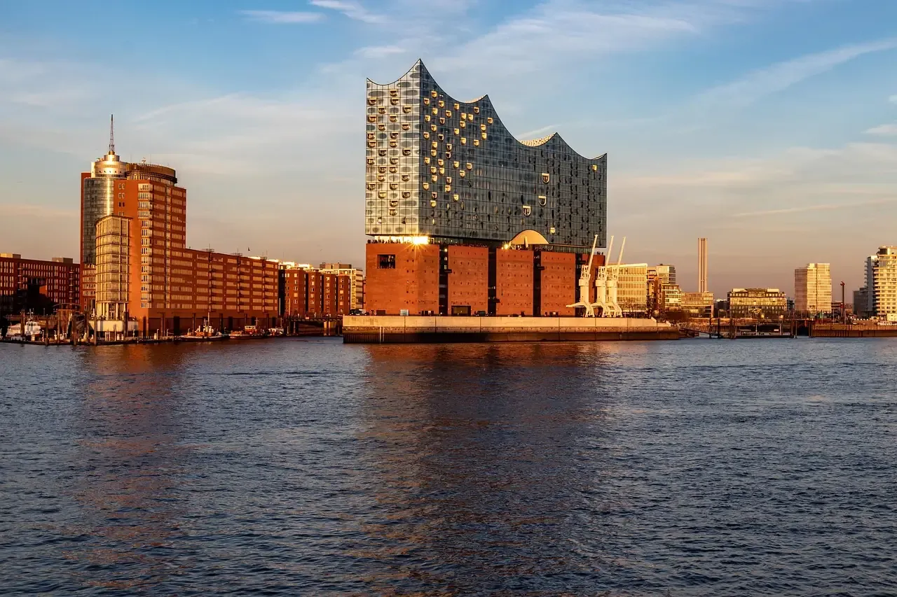 The Elbphilharmonie and the warehouses of HafenCity in evening light in Hamburg