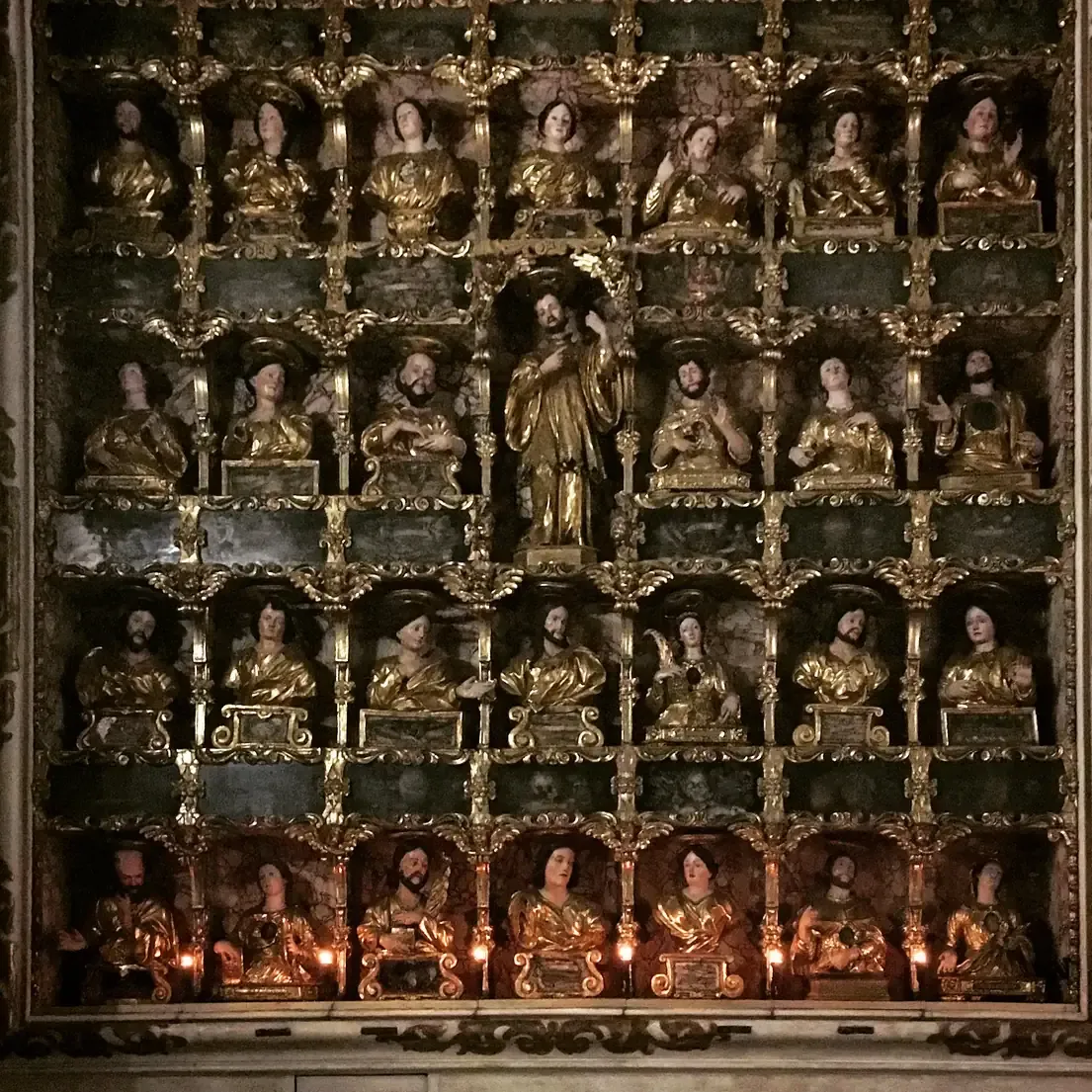 The gilded reliquary busts of Giovan Domenico Vinaccia's lipsanothecae in the Chapel of Saint Francesco de Geronimo, Gesu Nuovo, Naples
