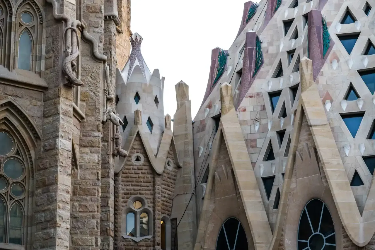 Glass from the stained glass windows of the Sagrada Familia