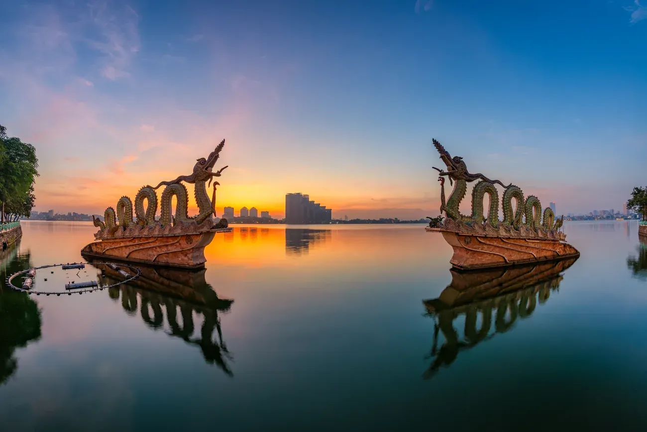Dragon statue by West Lake in Hanoi
