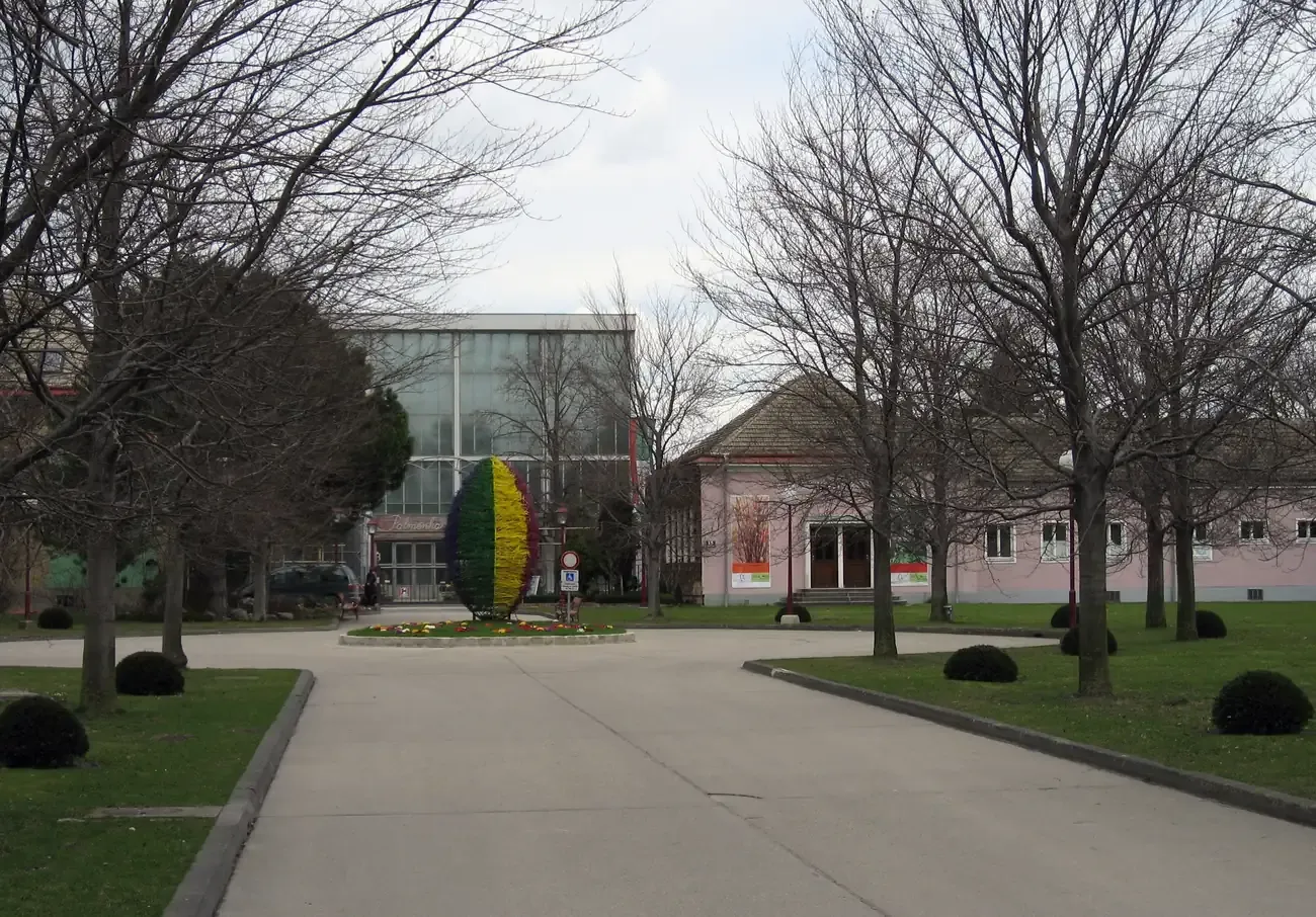 Entrance area of the Hirschstetten Flower Gardens, Vienna