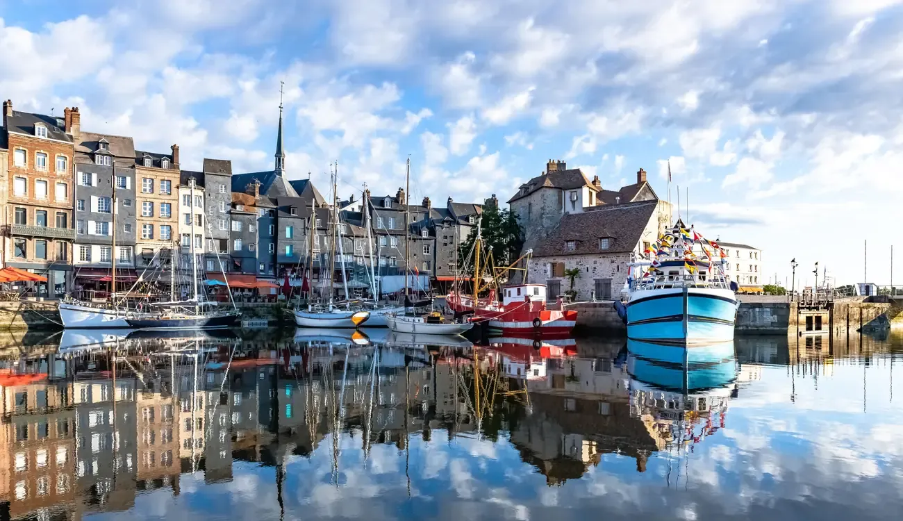 Get to know Normandy in detail