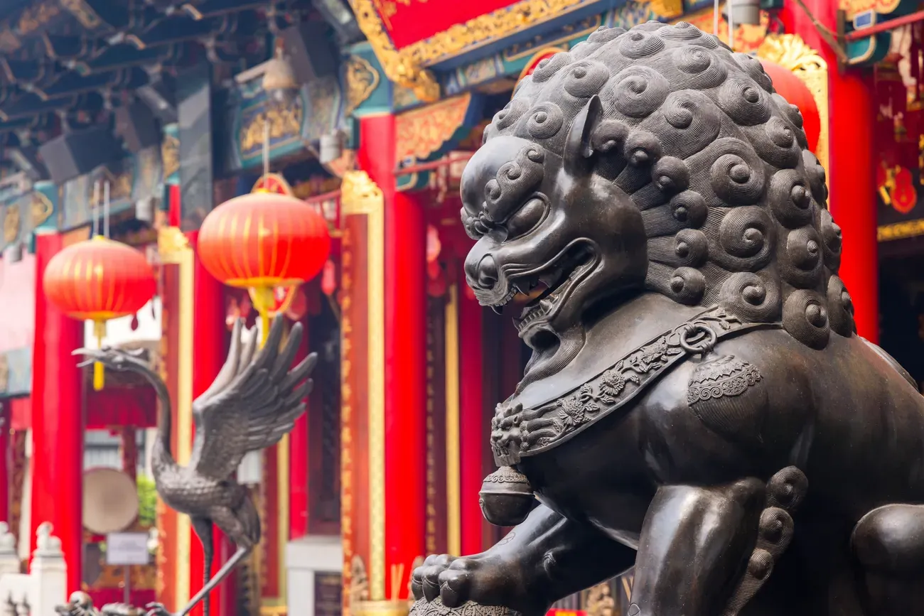 Lion statue at Wong Tai Sin Temple in Hong Kong