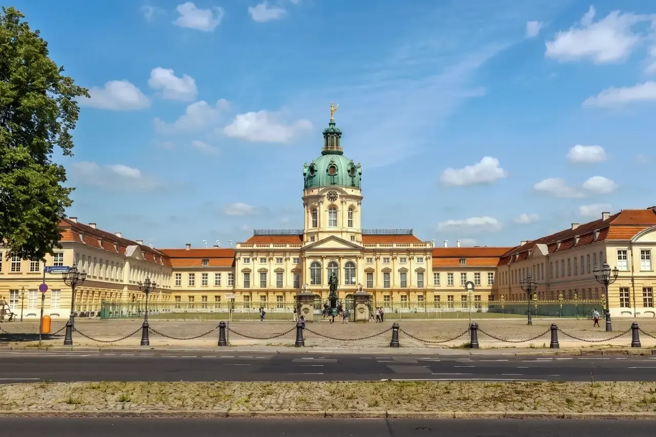 How to get to Charlottenburg Palace