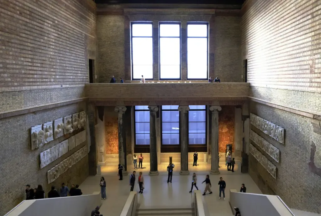 Interior of the Neues Museum