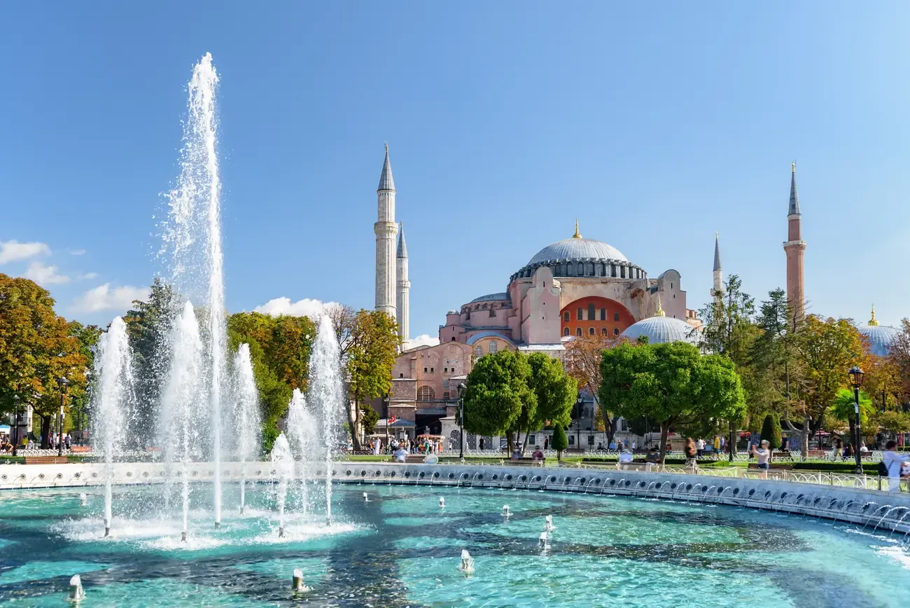 The fountain at Sultanahmet Square with the Hagia Sophia behind in Istanbul
