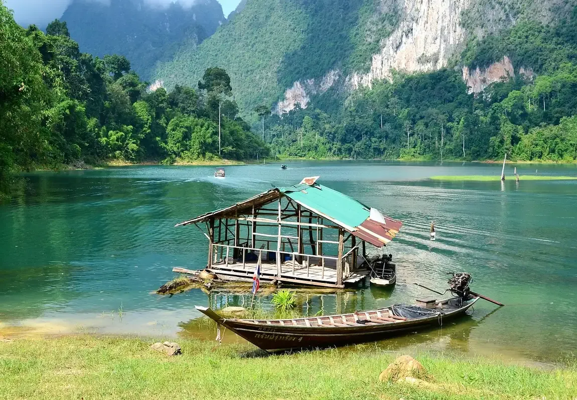 A floating raft house on Cheow Lan Lake in Khao Sok National Park