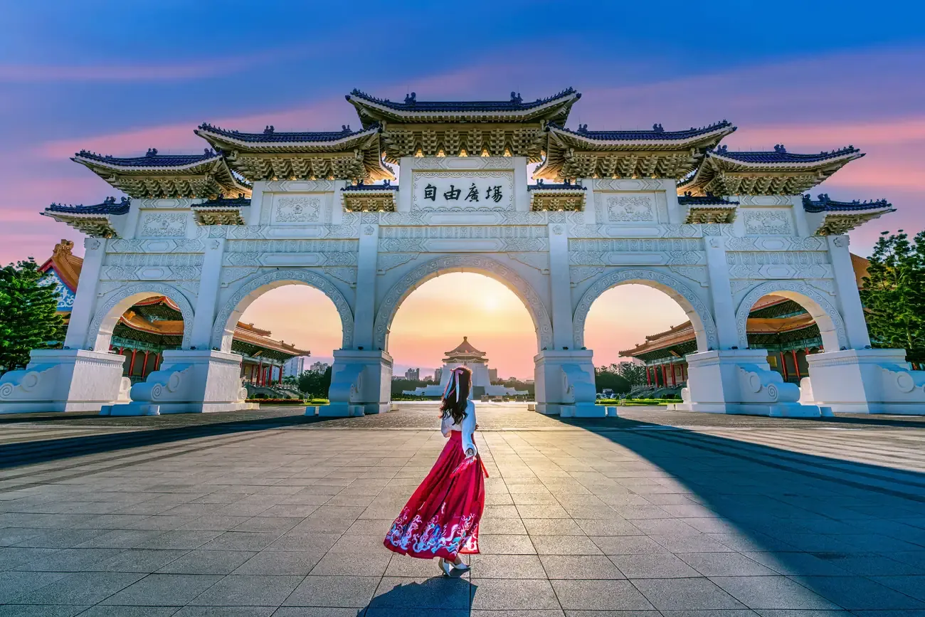The main gate of Liberty Square at sunset, Taipei