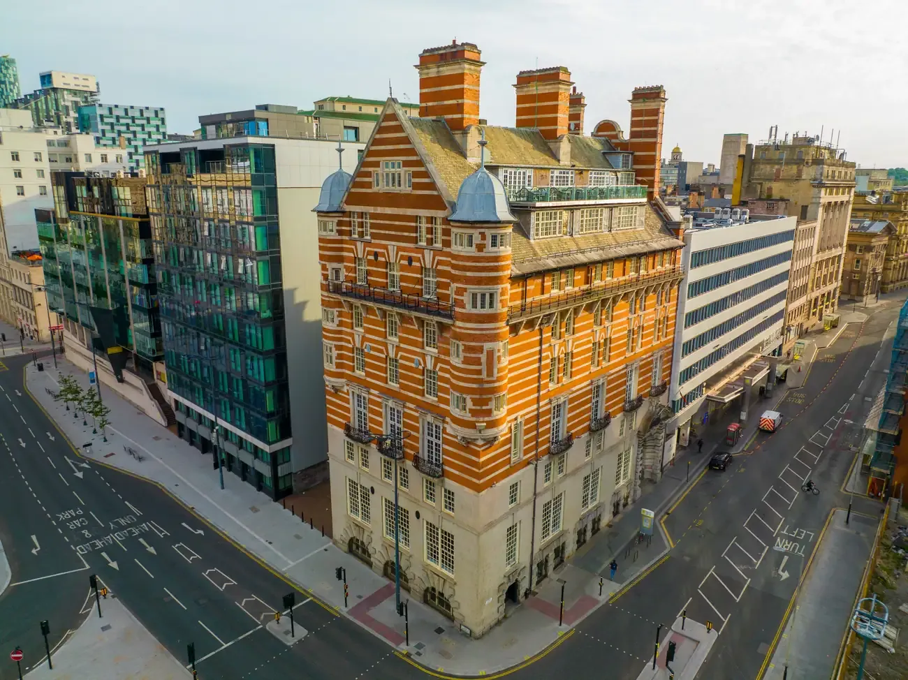 An ornate Edwardian baroque building in Liverpool