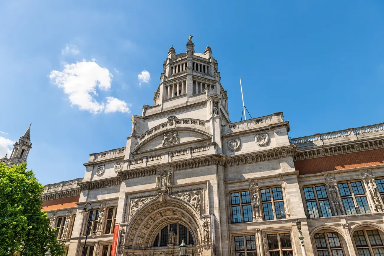 Main entrance of the Victoria and Albert Museum in London