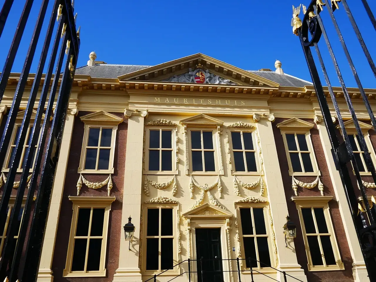 The classical facade of the Mauritshuis in The Hague with its carved name inscription
