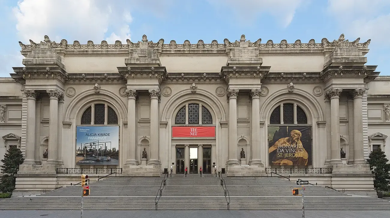 The Fifth Avenue facade and front steps of the Metropolitan Museum of Art, New York City