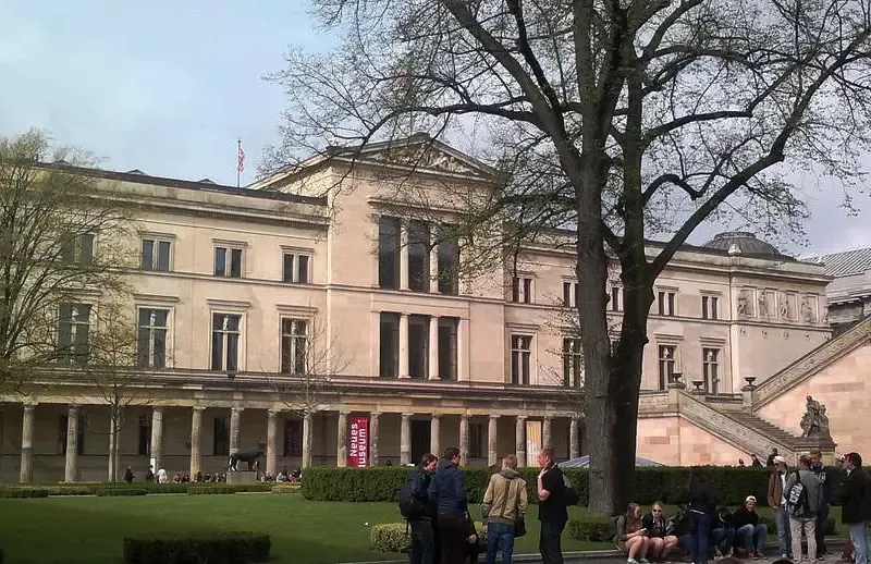 Neues Museum opening hours