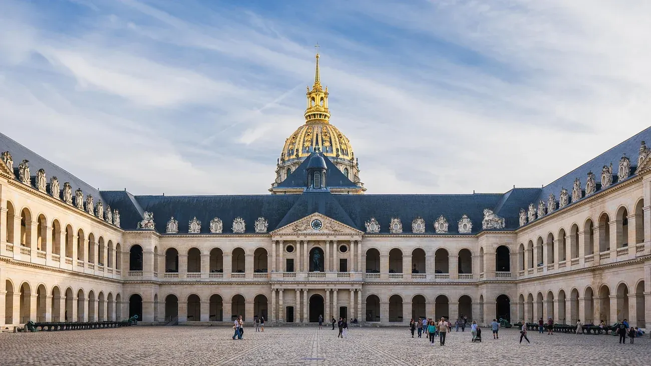 The court of honour and the gilded dome of Les Invalides in Paris