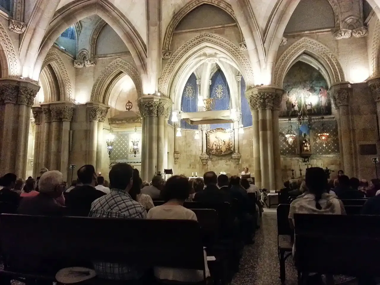Parish mass at the Sagrada Familia