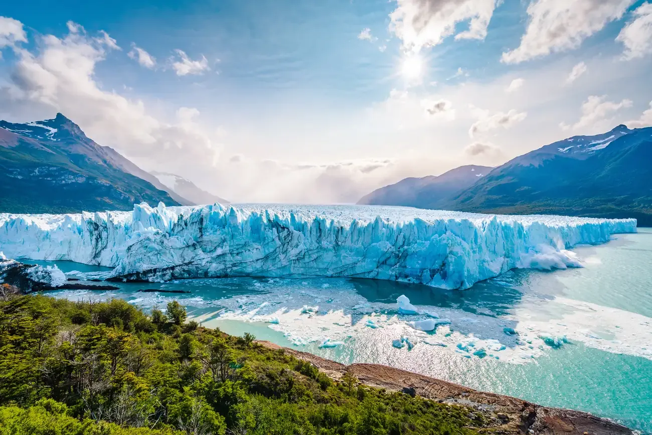 Panoramic view of the Perito Moreno Glacier near El Calafate