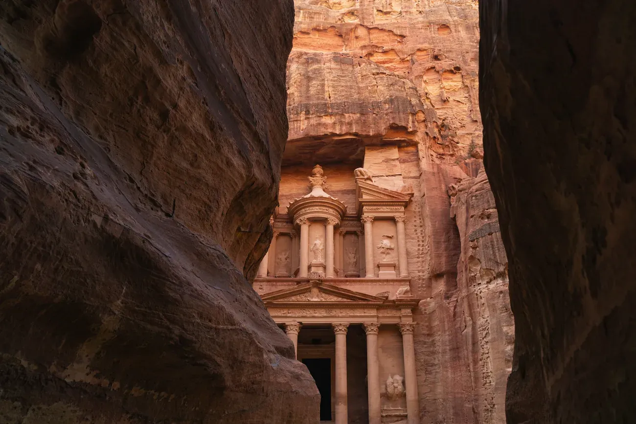 The Treasury of Petra viewed through the Siq canyon, Jordan