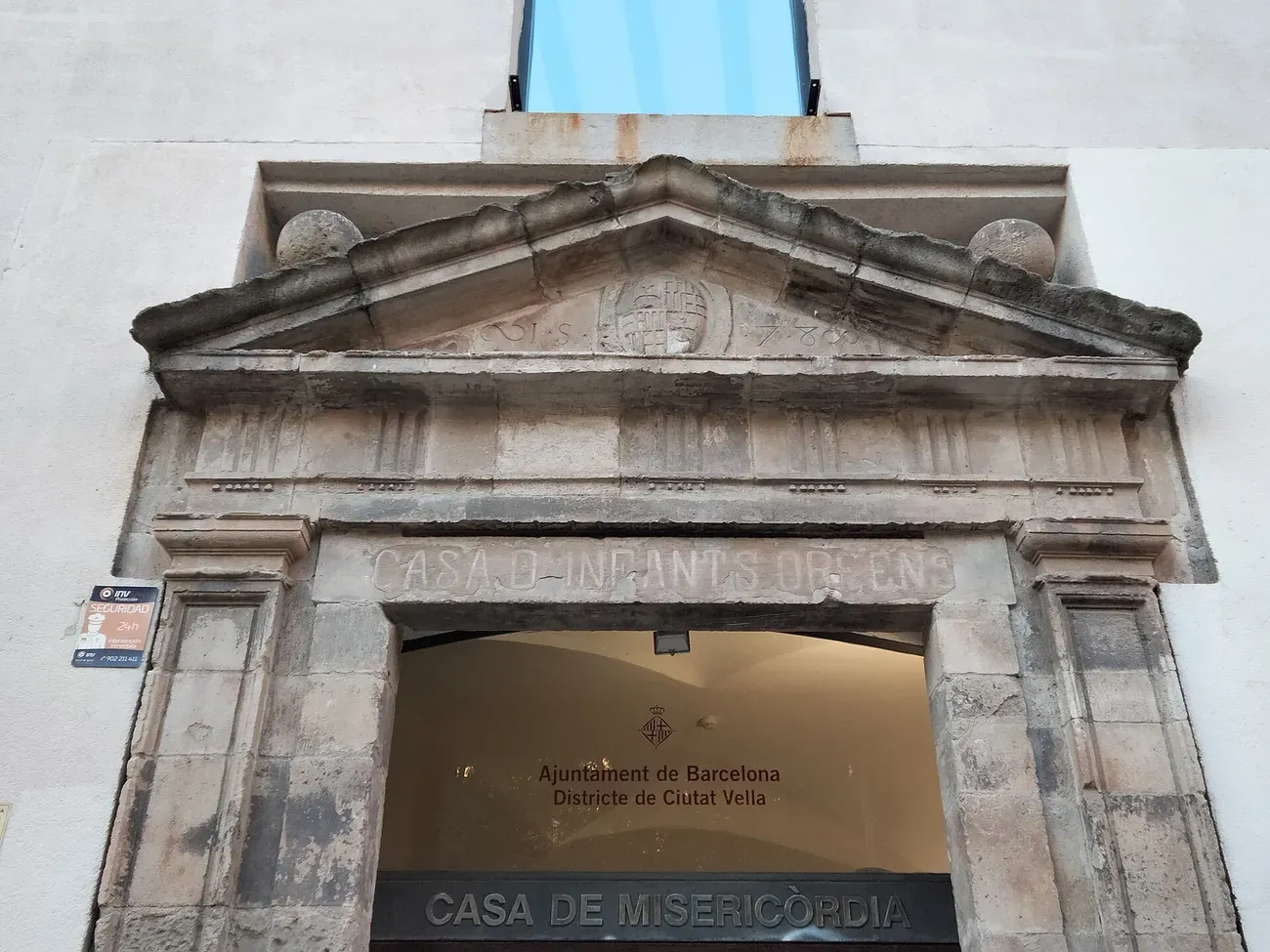 Portal of the Casa de la Misericordia on Carrer de les Ramelleres, Barcelona