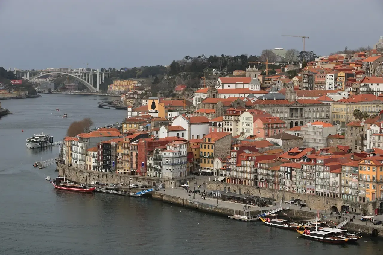 The historic centre of Porto seen from the Douro river