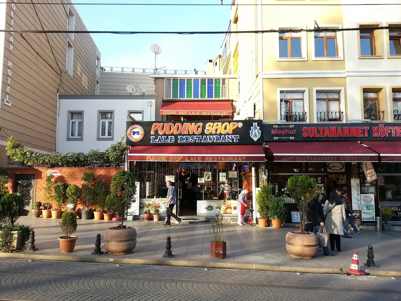 Facade and sign of the Pudding Shop Lale Restaurant on Divanyolu in Sultanahmet, Istanbul