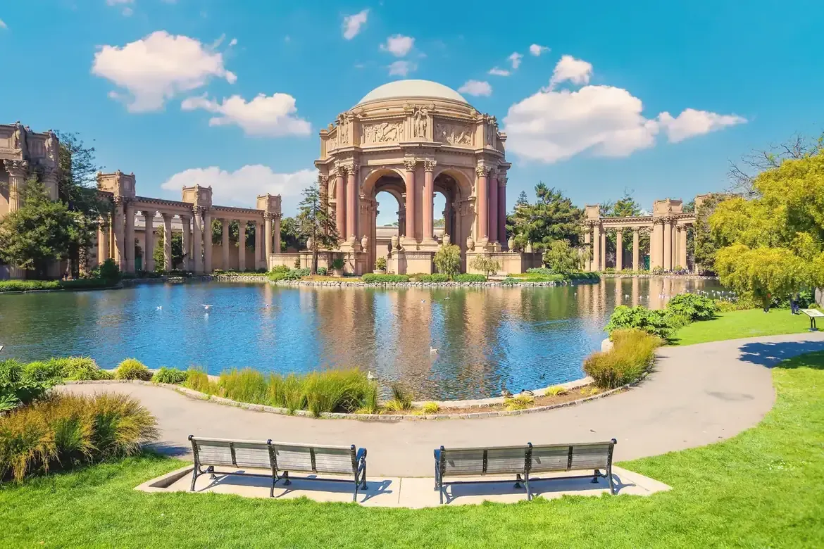 The rotunda and lagoon of the Palace of Fine Arts in San Francisco