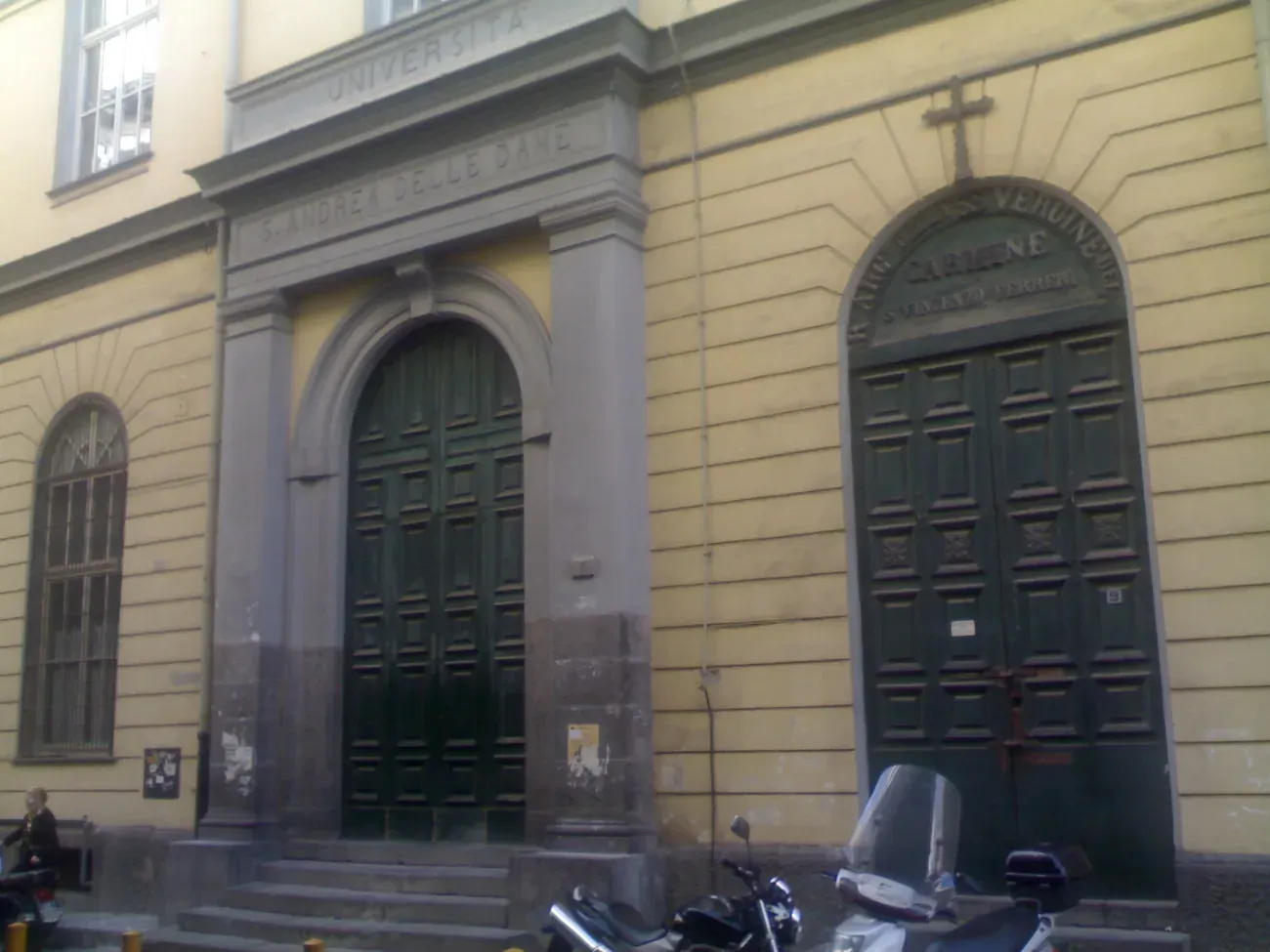 The entrance of the Sant'Andrea delle Dame university complex on Via Luciano Armanni in Naples, home of the anatomy museum