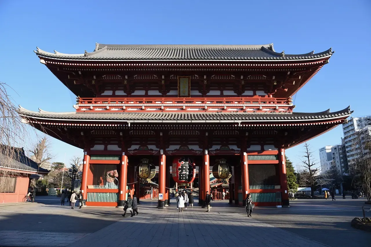 The two-storey Hozomon gate of Senso-ji in Asakusa, Tokyo