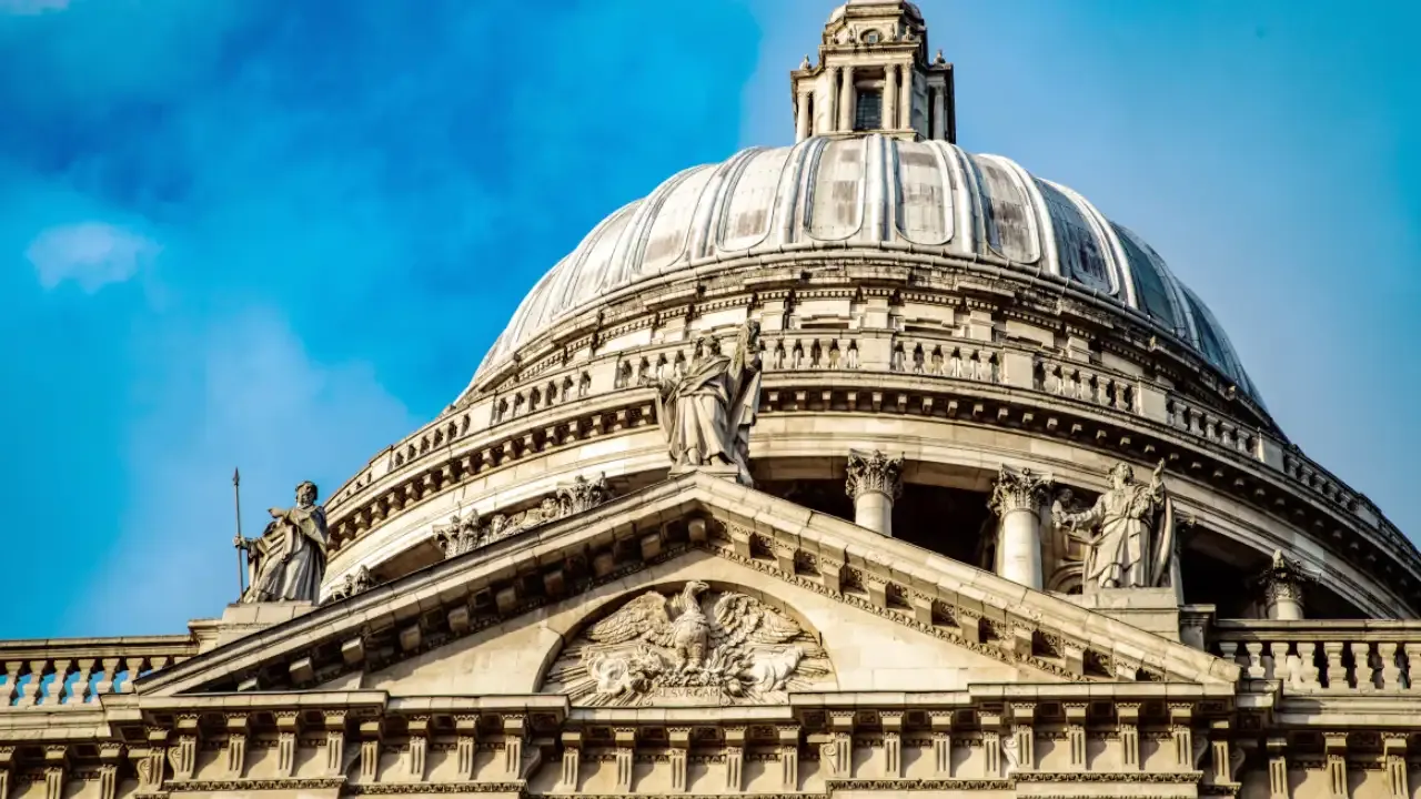 St. Paul's dome exterior galleries