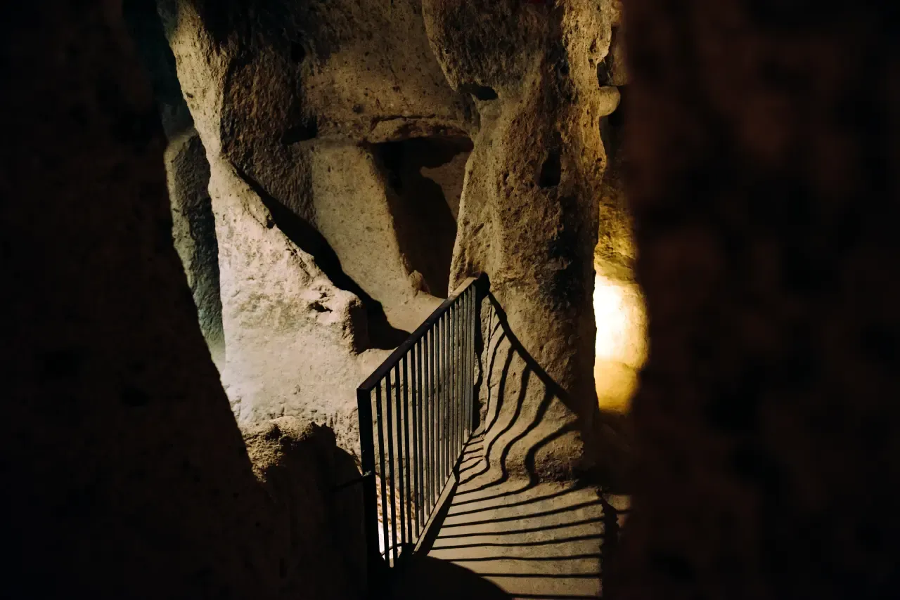 Tuff cisterns in the Naples Underground