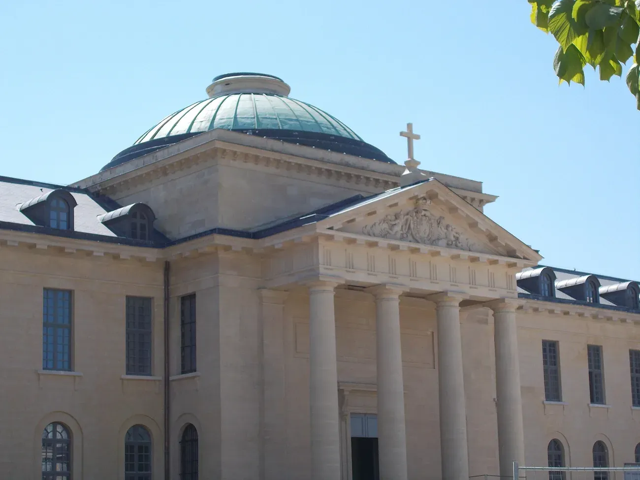 The restored domed chapel and columned portico of the Espace Richaud, the former royal hospital in Versailles