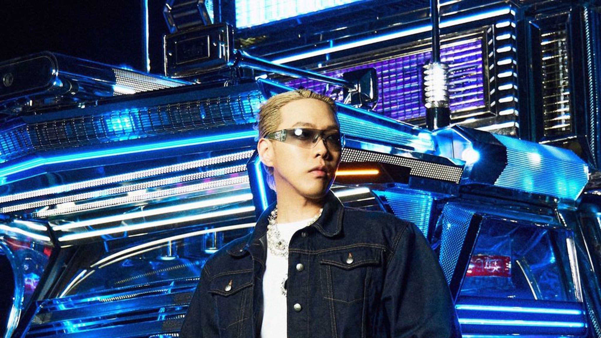 BewhY at Melkweg
