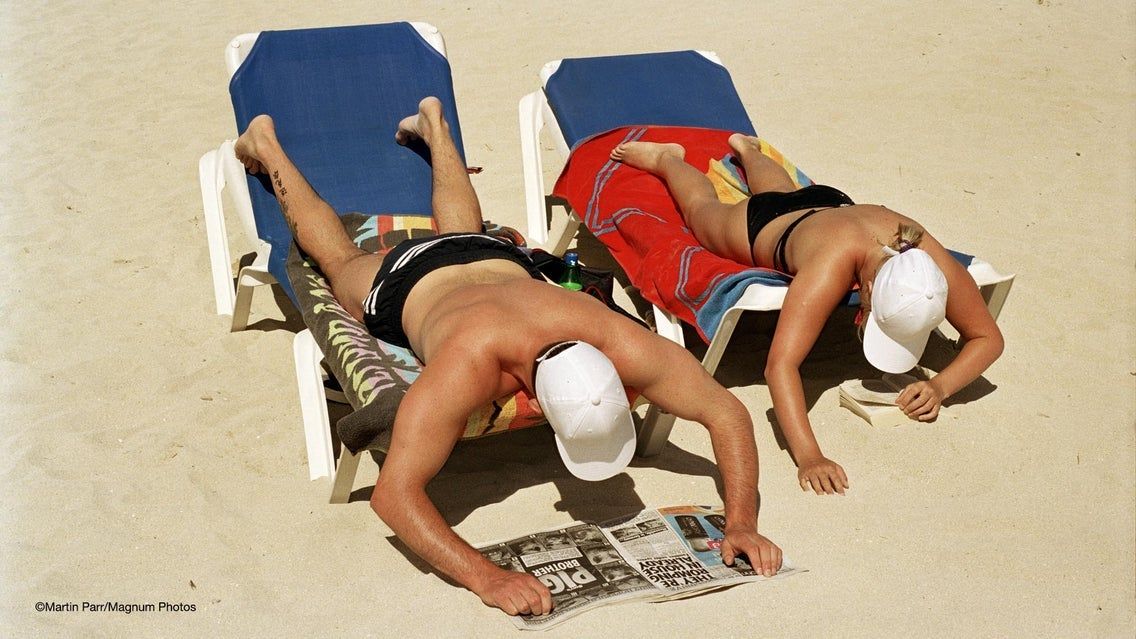 Open Ticket Infrasettimanale - MARTIN PARR - Ironia & Amore: Istruzioni per una vita felice at Spazio Varesina 204